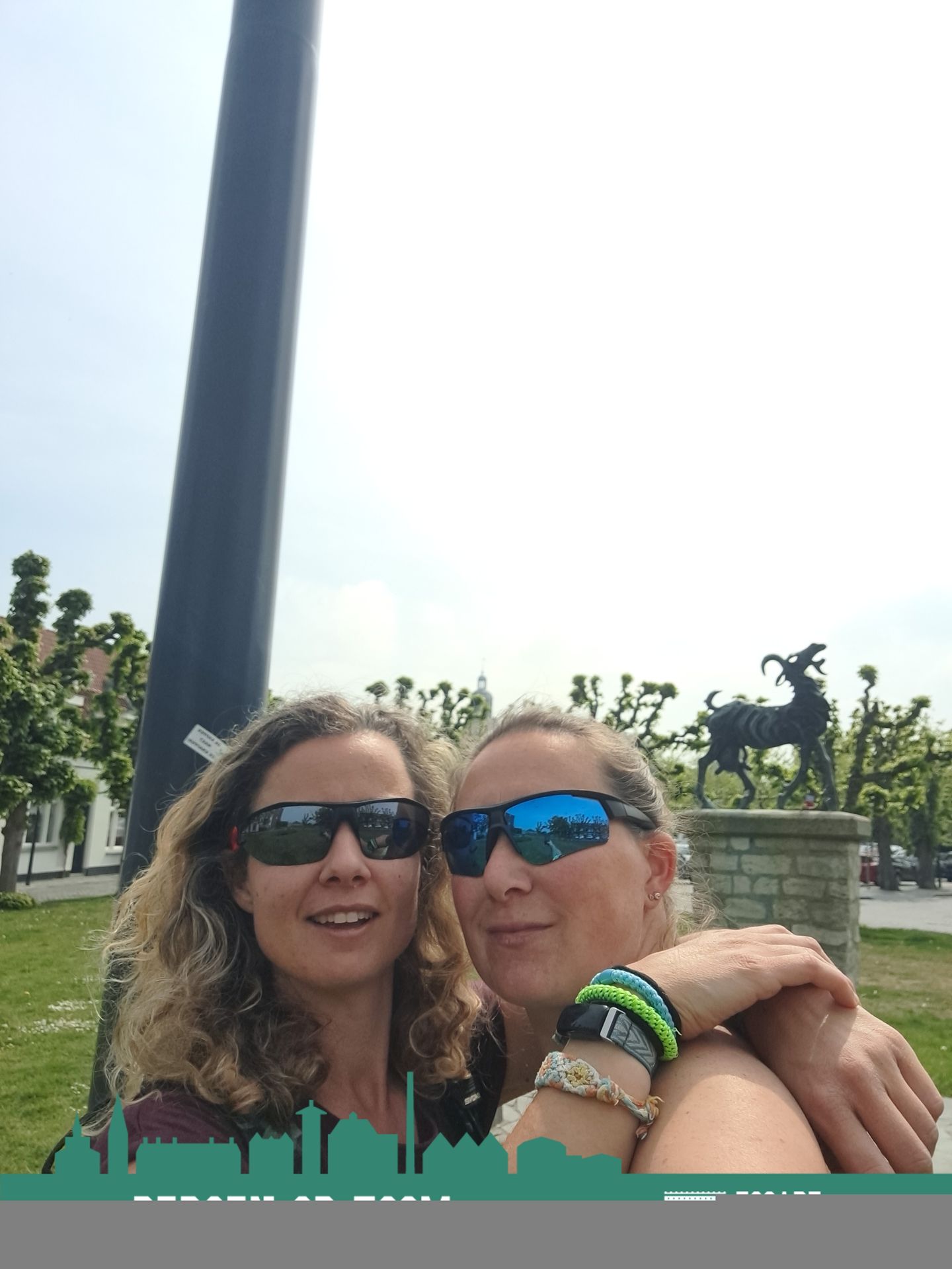 Teamfoto van Sarra&amp;Evi
