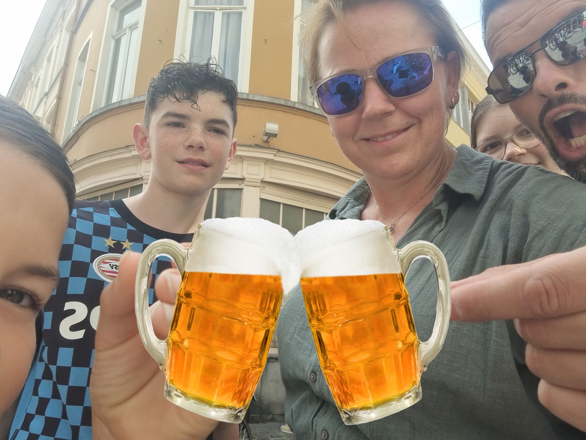 Teamfoto van Broersjes