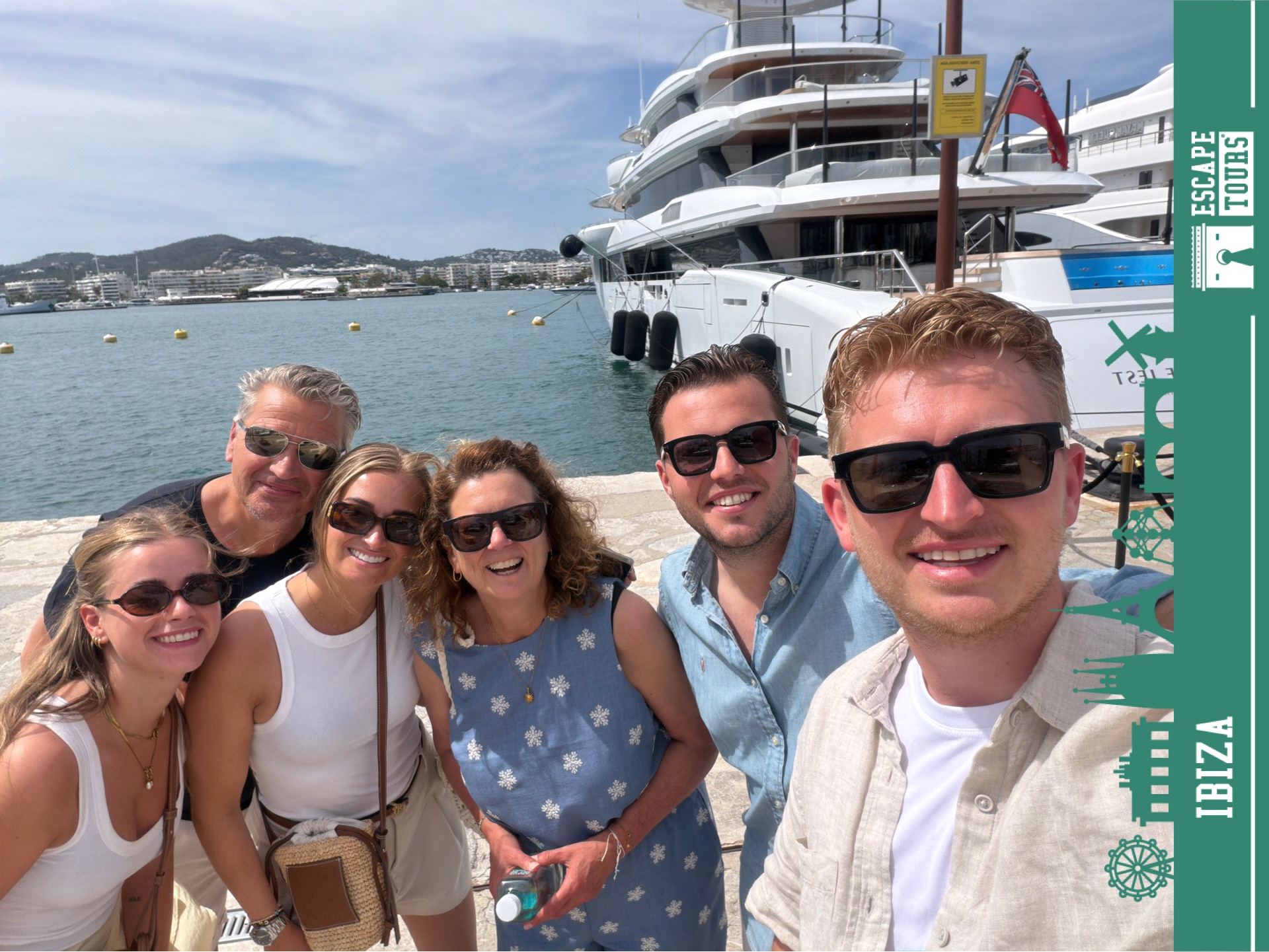 Team photo of La Famiglia Novente